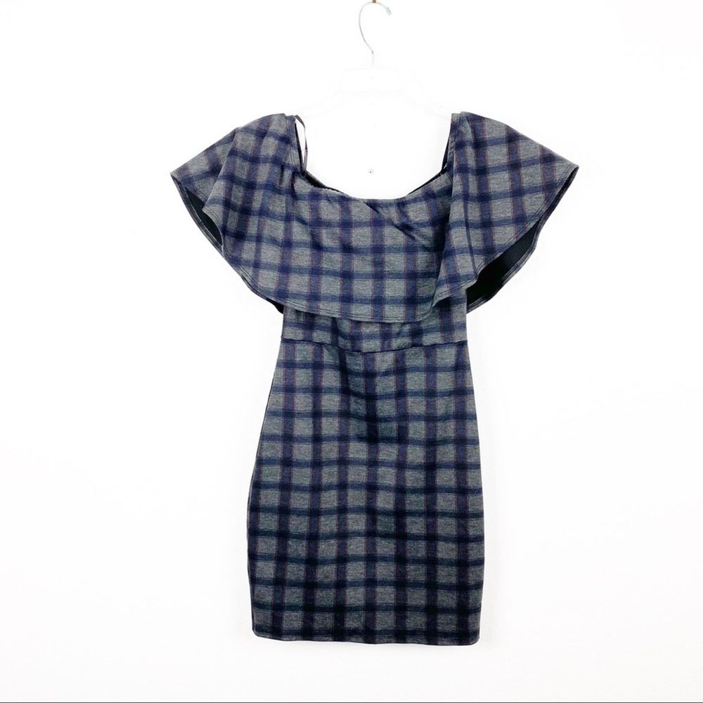LULUS Plaid Ruffled On/Off Shoulder Mini Dress Small Party Graduation Dance